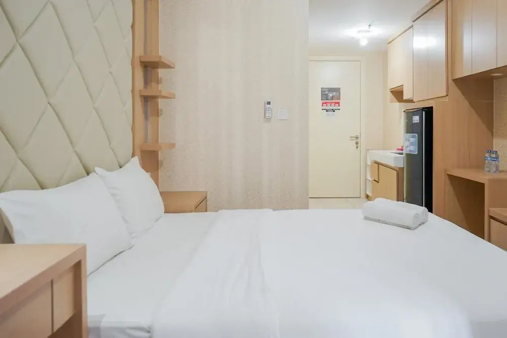 Pool View Studio Apartment at M-Town Residence
