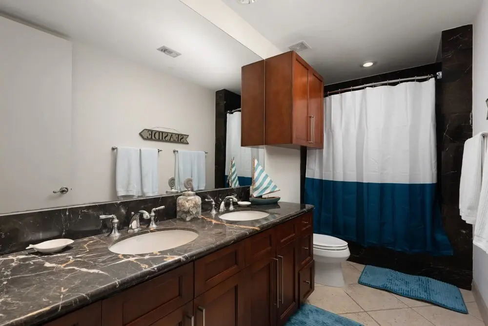 Prestigious Luxury Beach & Bay Patios Xl Size 3 Bedroom Apts