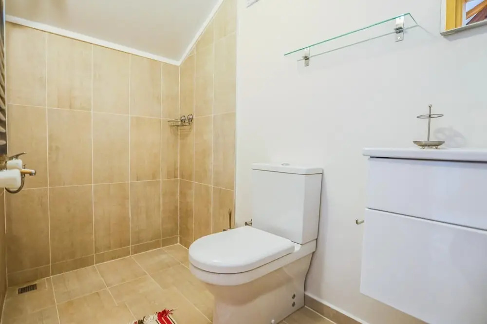 Spacious Private Villa With Pool in Sile