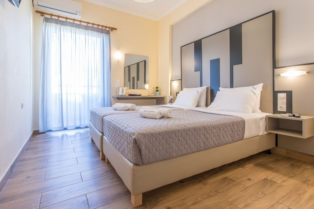 Glaros Hotel