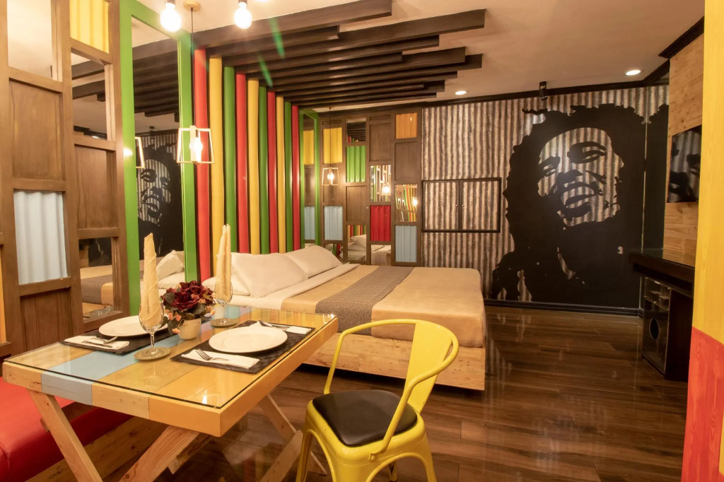 Kape Hotel