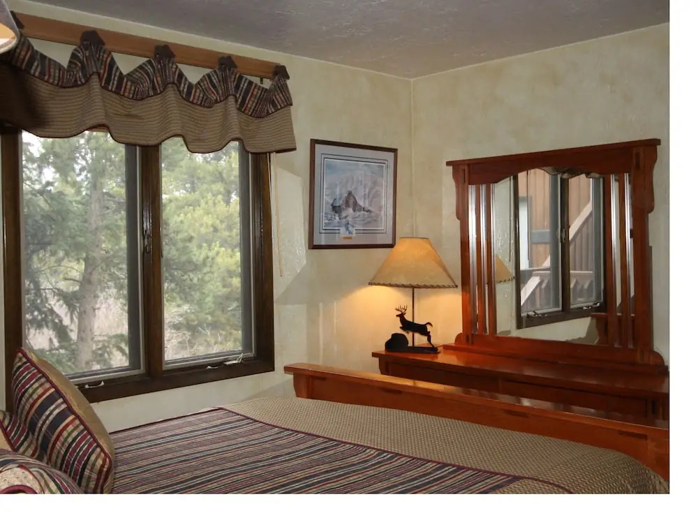 Four O'clock Lodge B14 1 Bedroom 1 Bathroom Condo