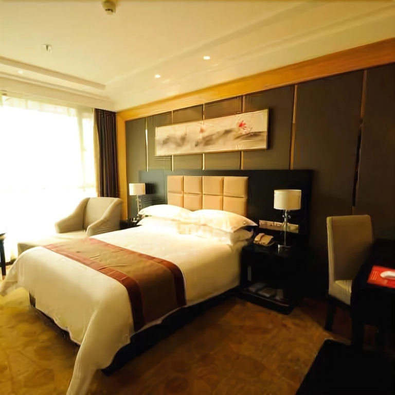 Leshan Hotel