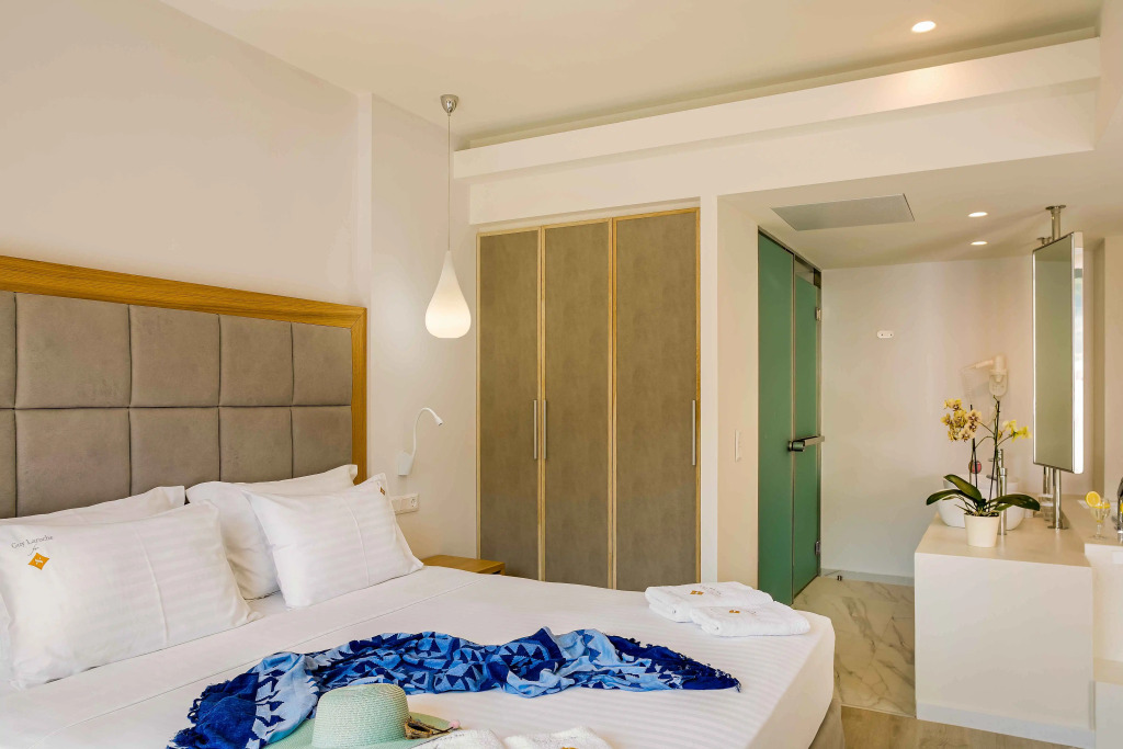 Samian Mare Hotel, Suites & Spa