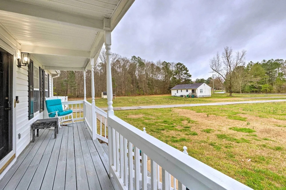 Richmond Home with Pool, 5 Mi to Downtown