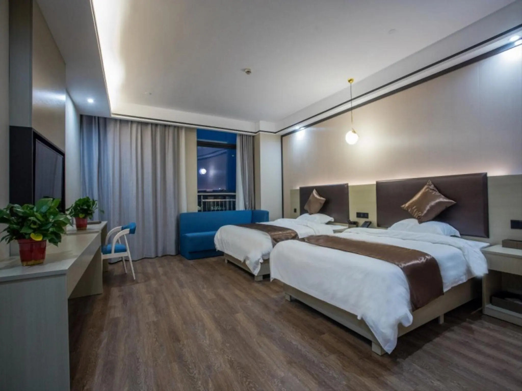 GYA Changzhou Wujin District Hutang New Era Furniture Plaza Hotel