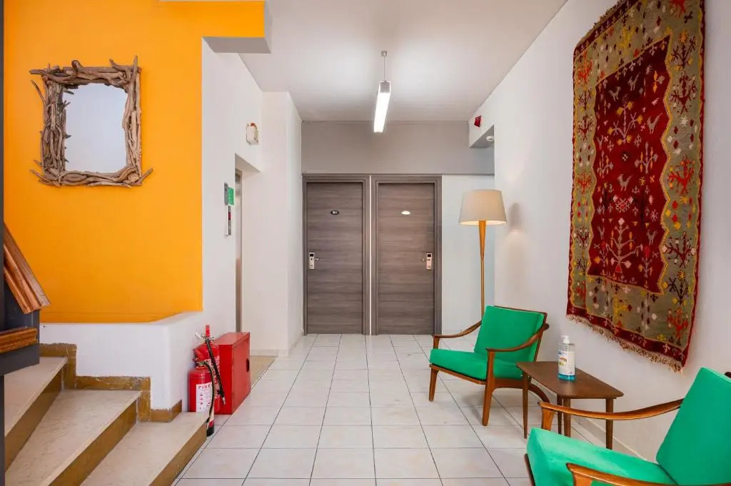 Diros Hotel