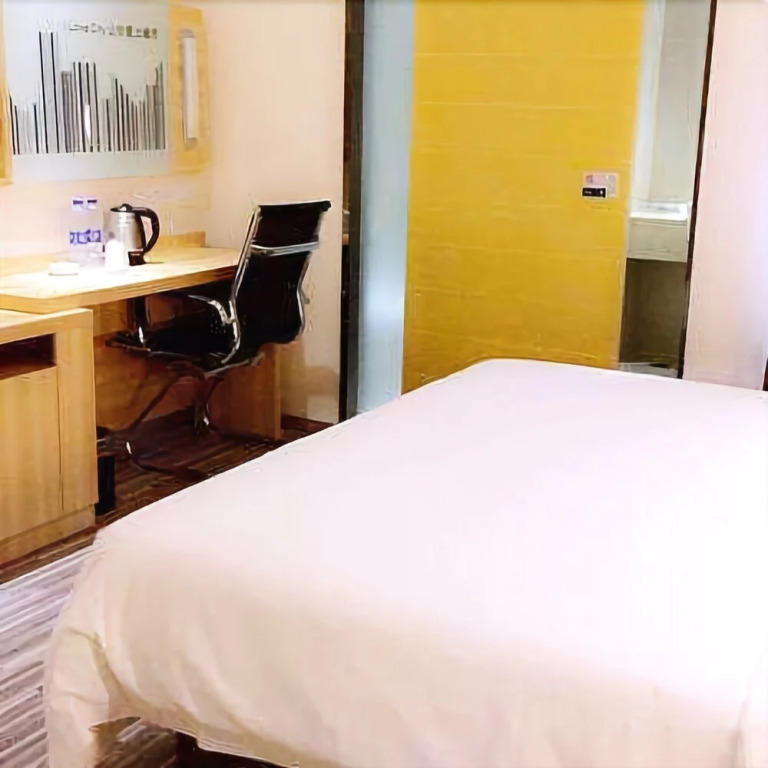 City Comfort Inn