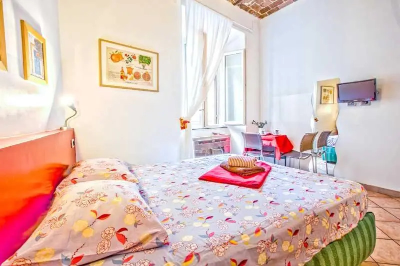 fruitroom rome