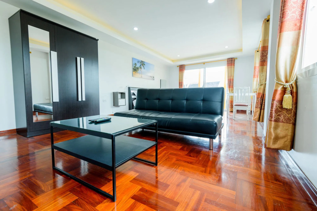 Lemon House 51