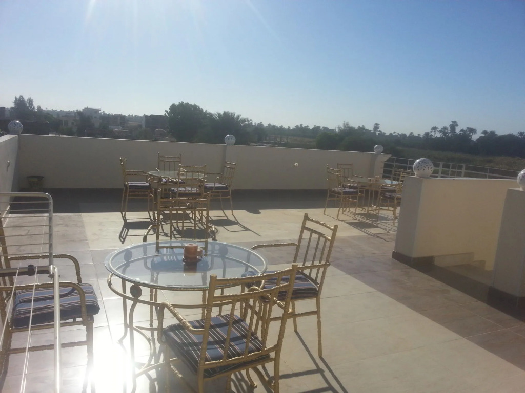 Luxor Star Apartments