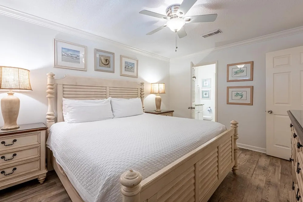 Coral Reef Club 35, Destin
