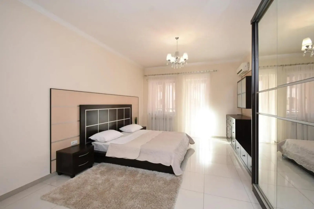 Northern Avenue, 2 bedrooms Luxury, New Renovated apartment HH666