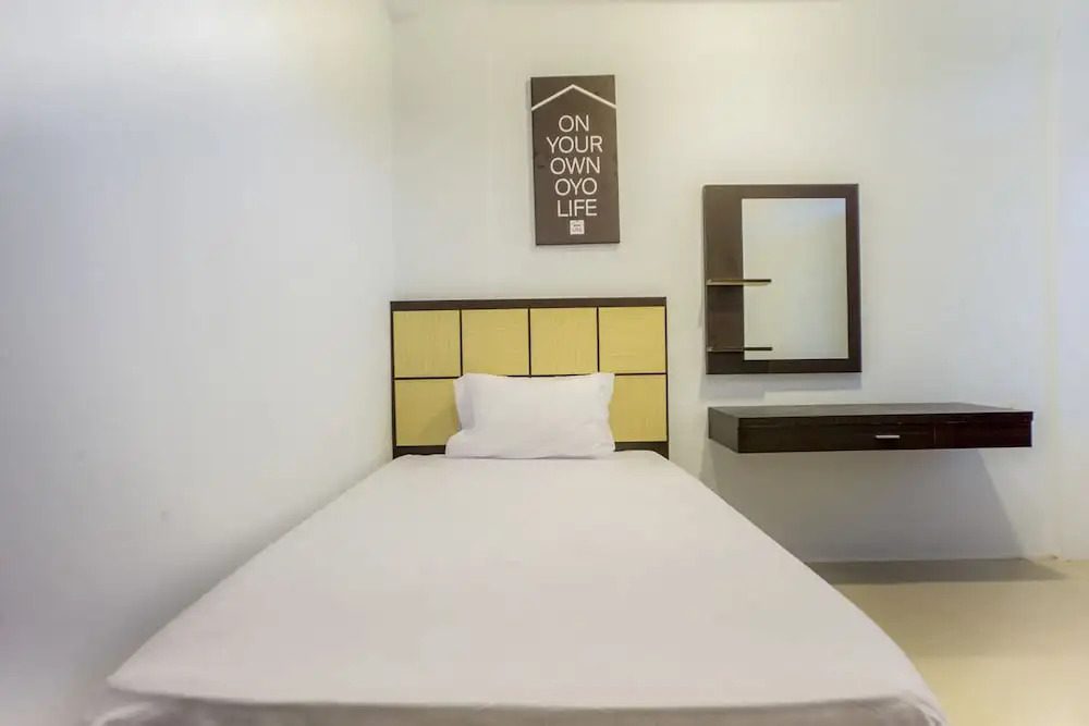 Rose House by OYO Rooms