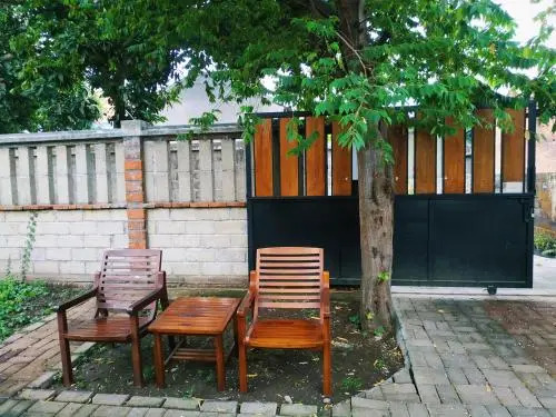 Yellow Hostel