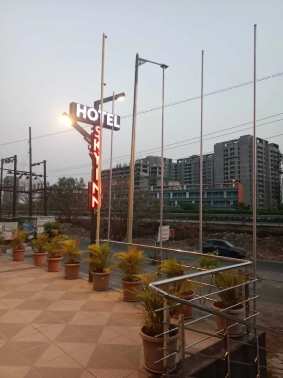 Hotel Sky Inn Pune
