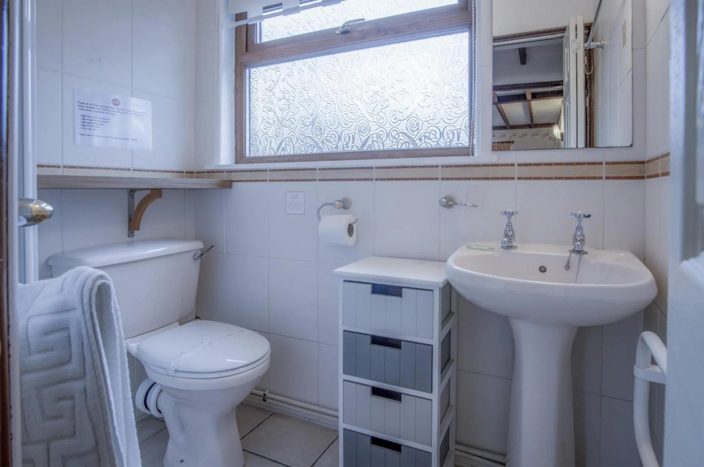 Honeysuckle Cottage - 1 Bedroom Cottage - Amroth