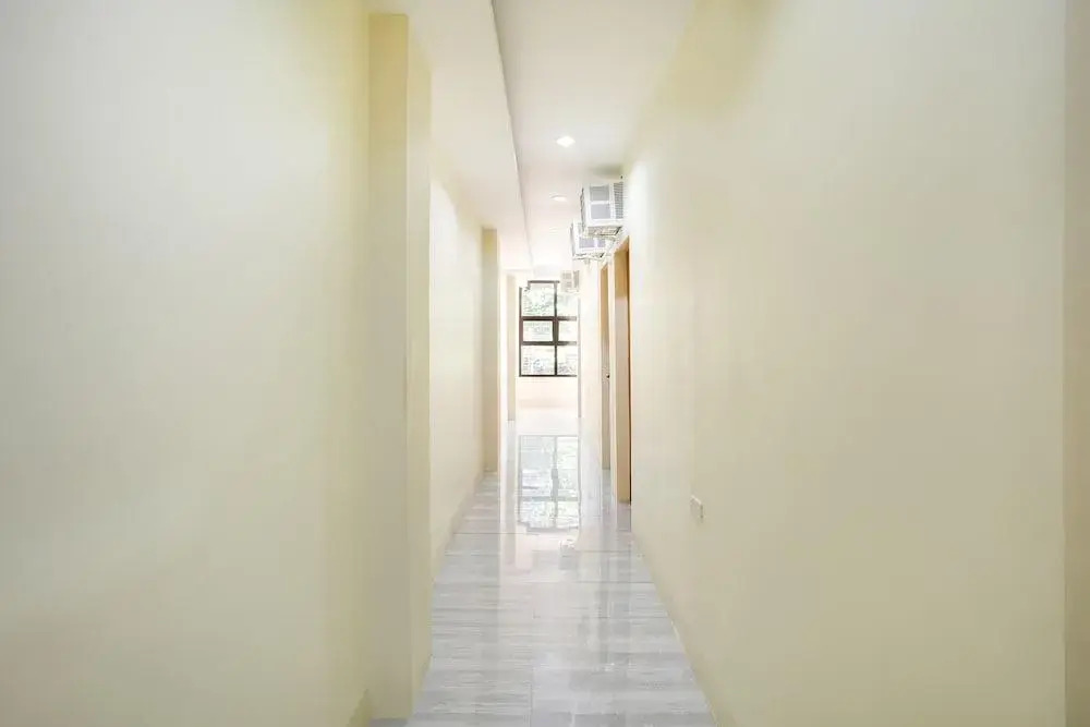Jrja Hotel by OYO Rooms