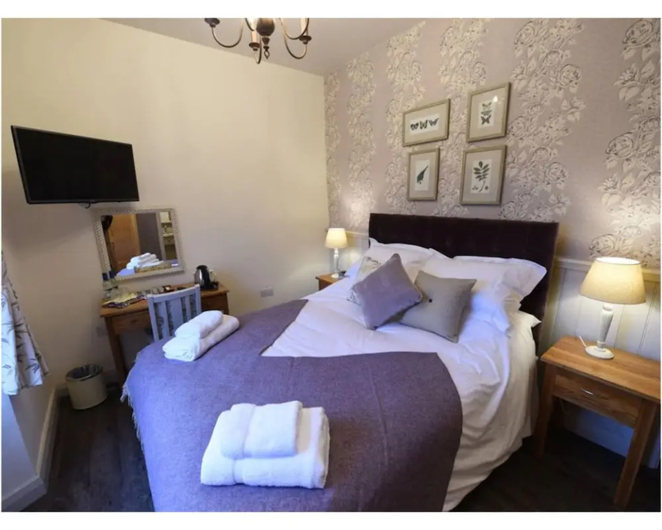 The Gateway Hotel
