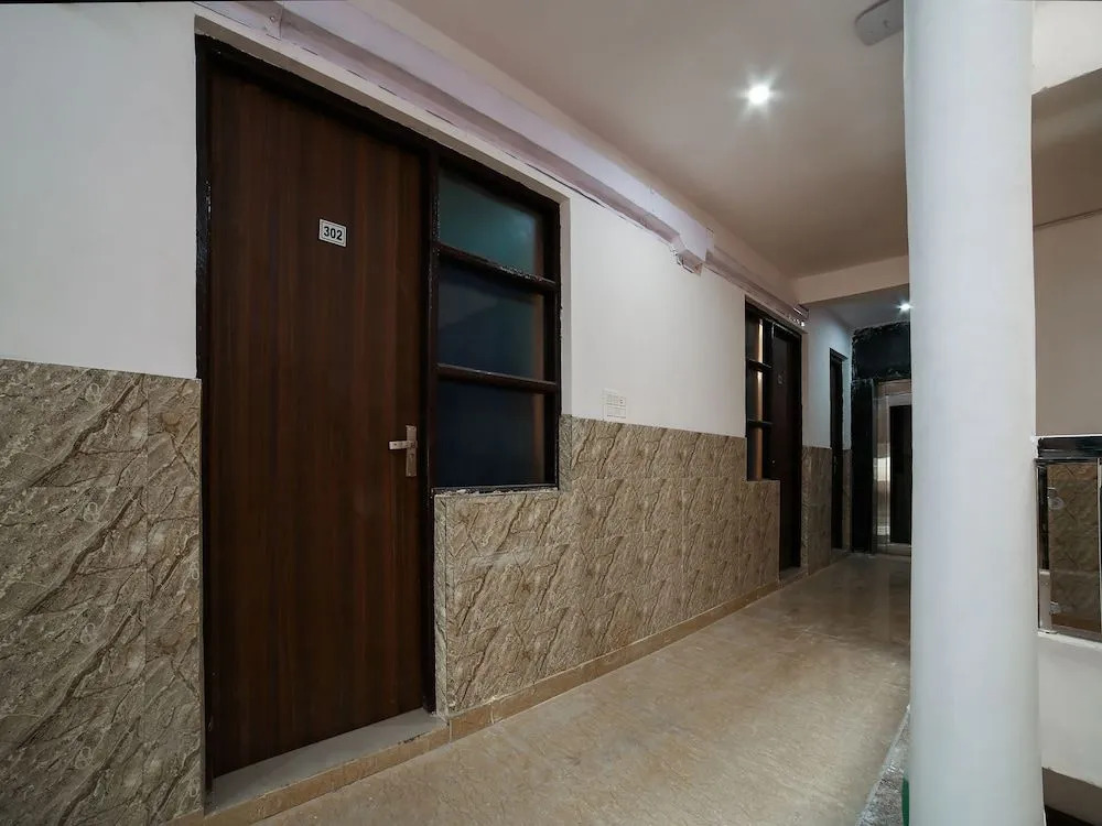 OYO 16542 Flagship Bhoovi Residency