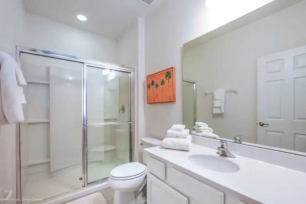 14 Bdrm 11 BA Sleeps 30