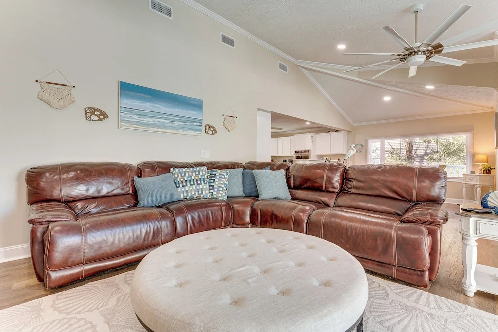 Beaches, Fishing & More! Home on Dauphin Island