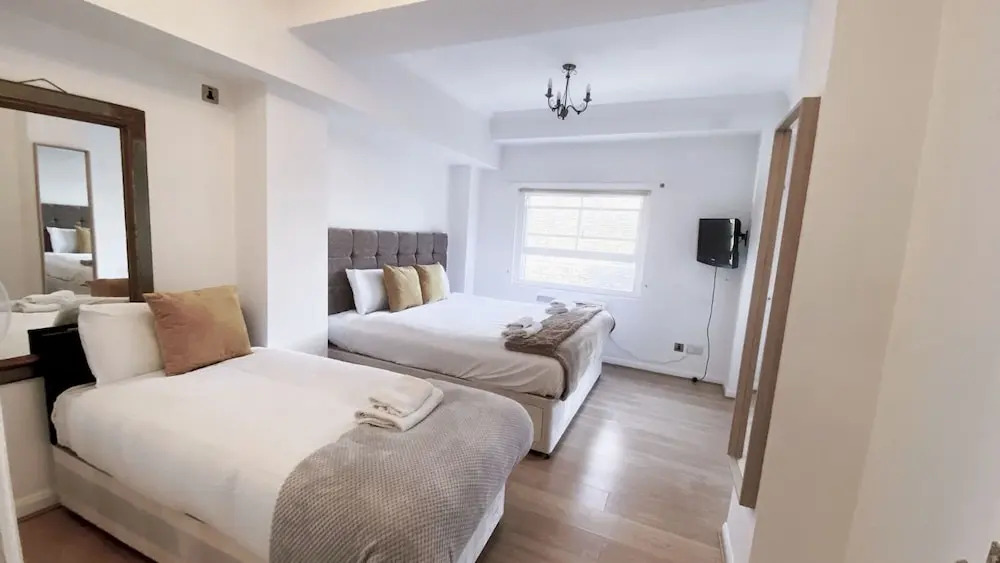 London Chelsea, Large, 6 People Apartment