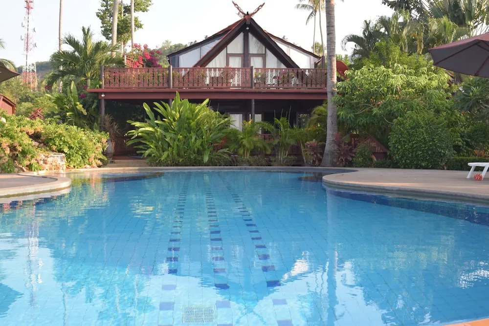 4 bedroom beachfront Villa 3 SDV024-By Samui Dream Villas