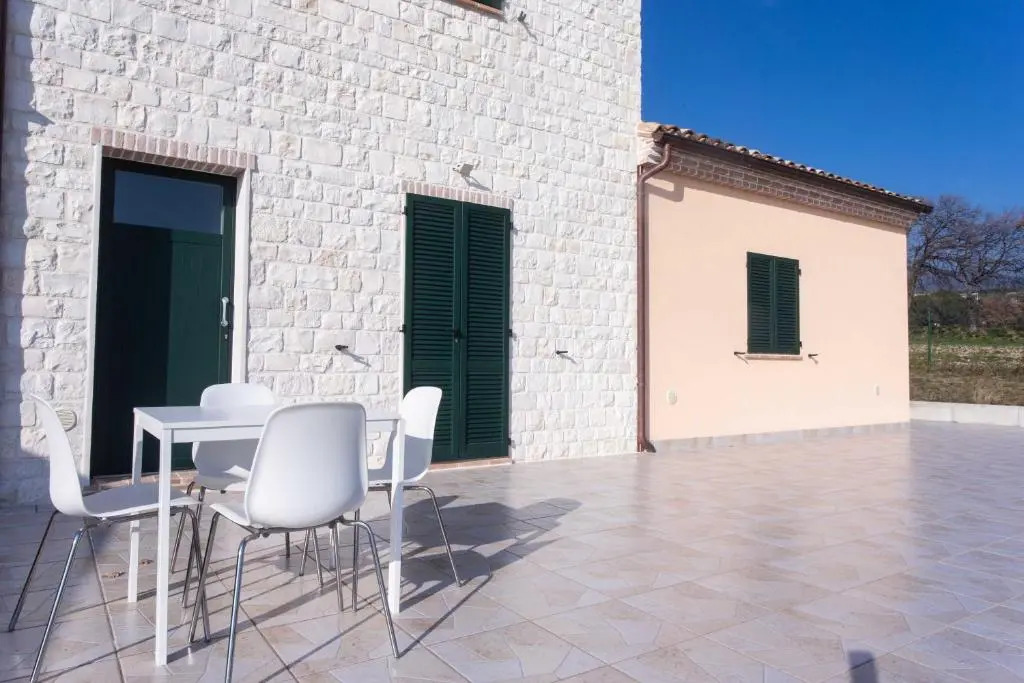 S210 - Sirolo, Nuovissimo Bilocale Vista Mare Al Primo Piano