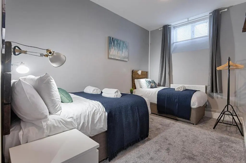 Murray Nest #2 - TV in Every Bedroom!