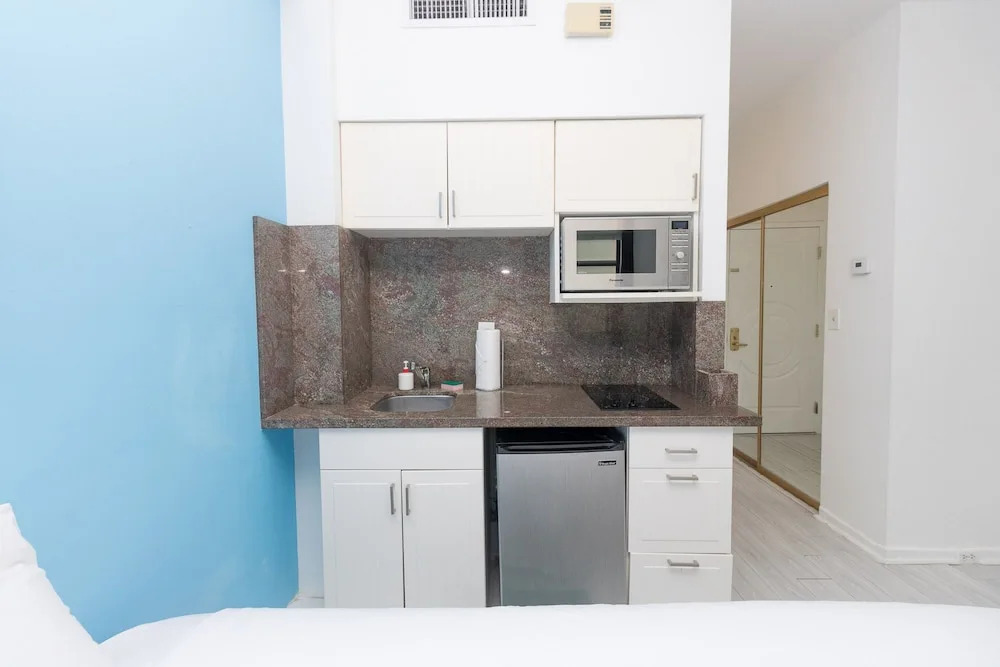 674 Partial Ocean View