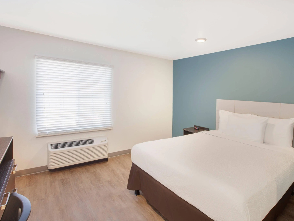 WoodSpring Suites Woodbridge Menlo Park Area