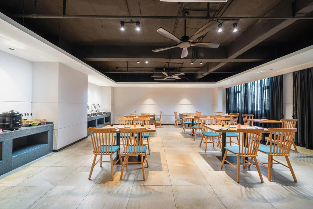 Vanfeel Hotel(Dongguan Daoku Branch)