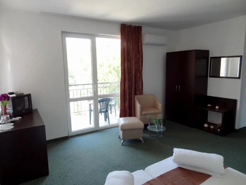 Family нouse -Нotel Asai