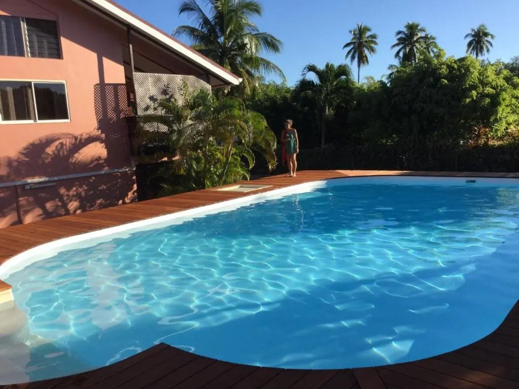 Bora Bora Holiday's Lodge and Villa