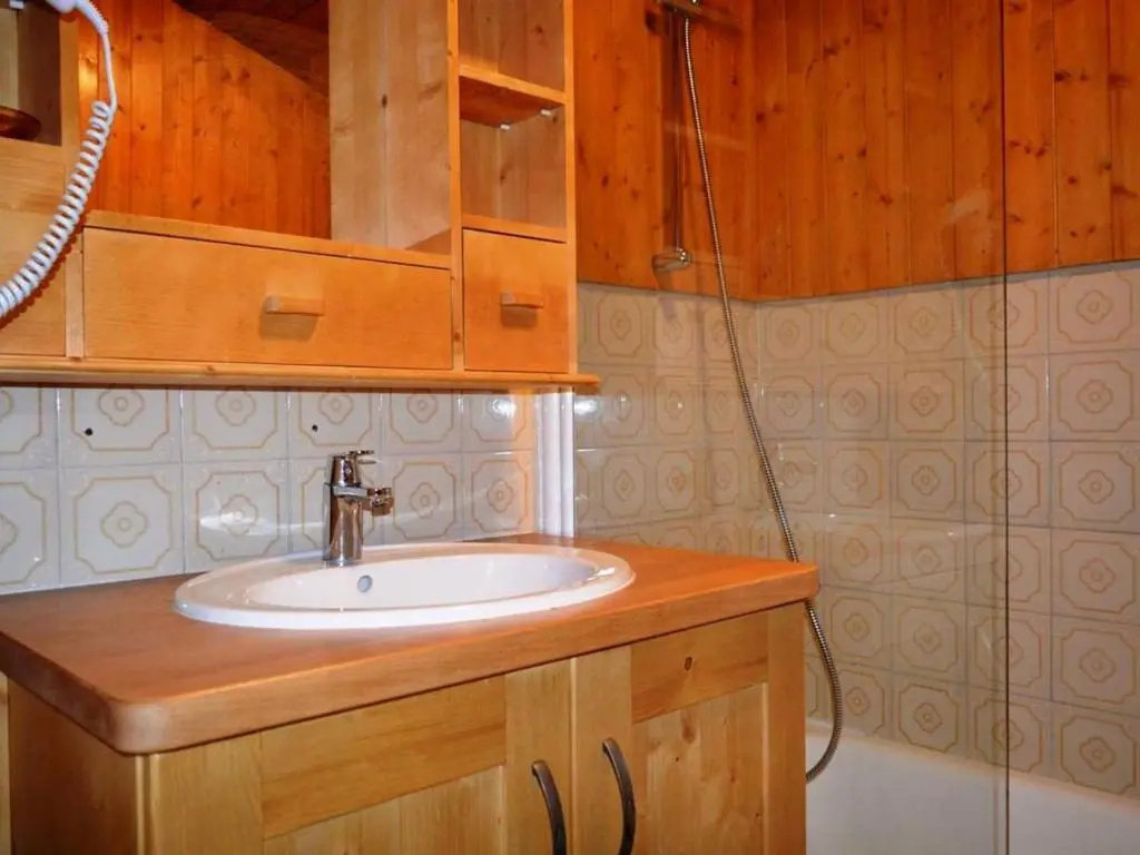Appartement Le Grand-Bornand, 1 pièce, 5 personnes - FR-1-241-3