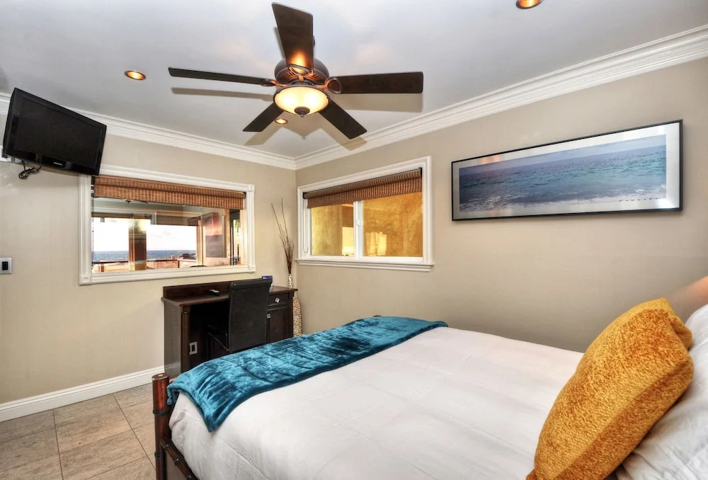 Villa Roma at the Retreat in Laguna Beach