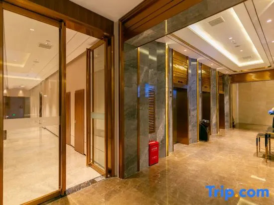 Yeste International Hotel Jinhu Plaza, South Lake Park Subway Station