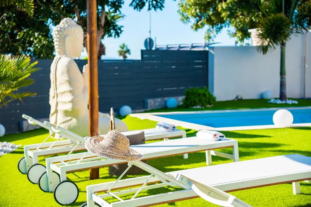 VILLA OASIS Buddha Garden by Sunkeyrents