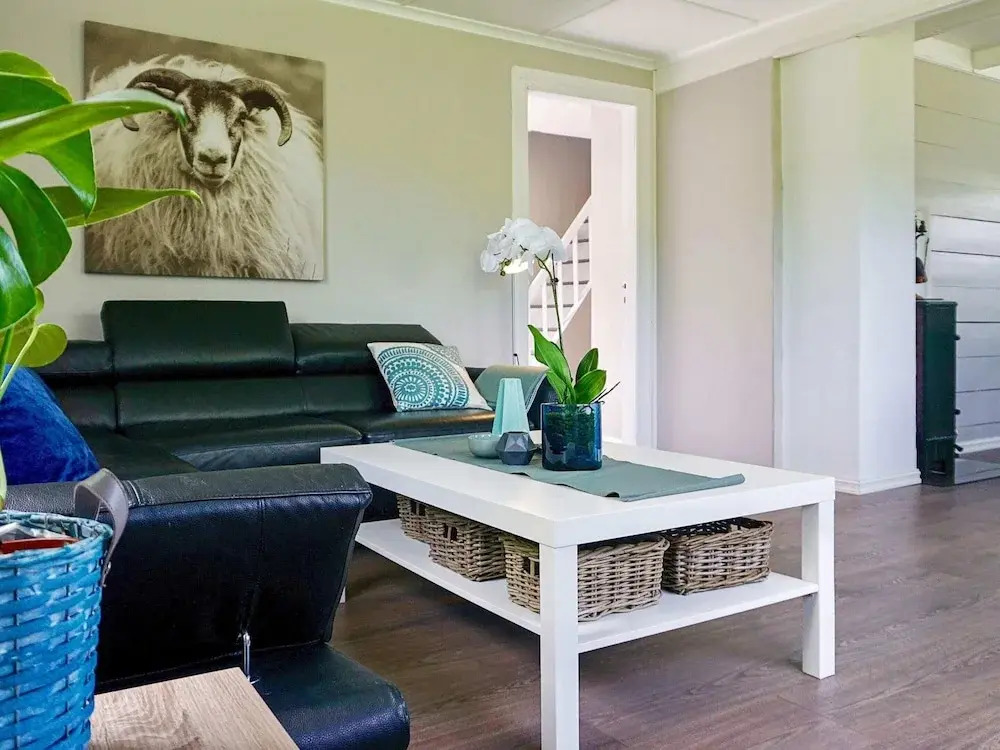 6 Person Holiday Home in Gursken