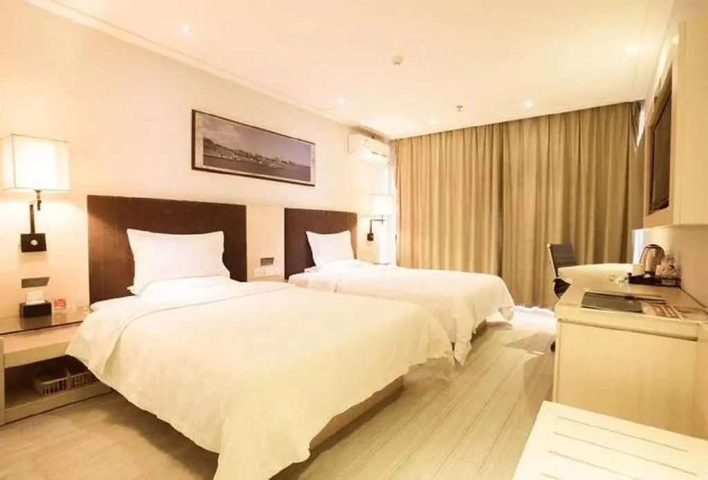 Yasite Hotel