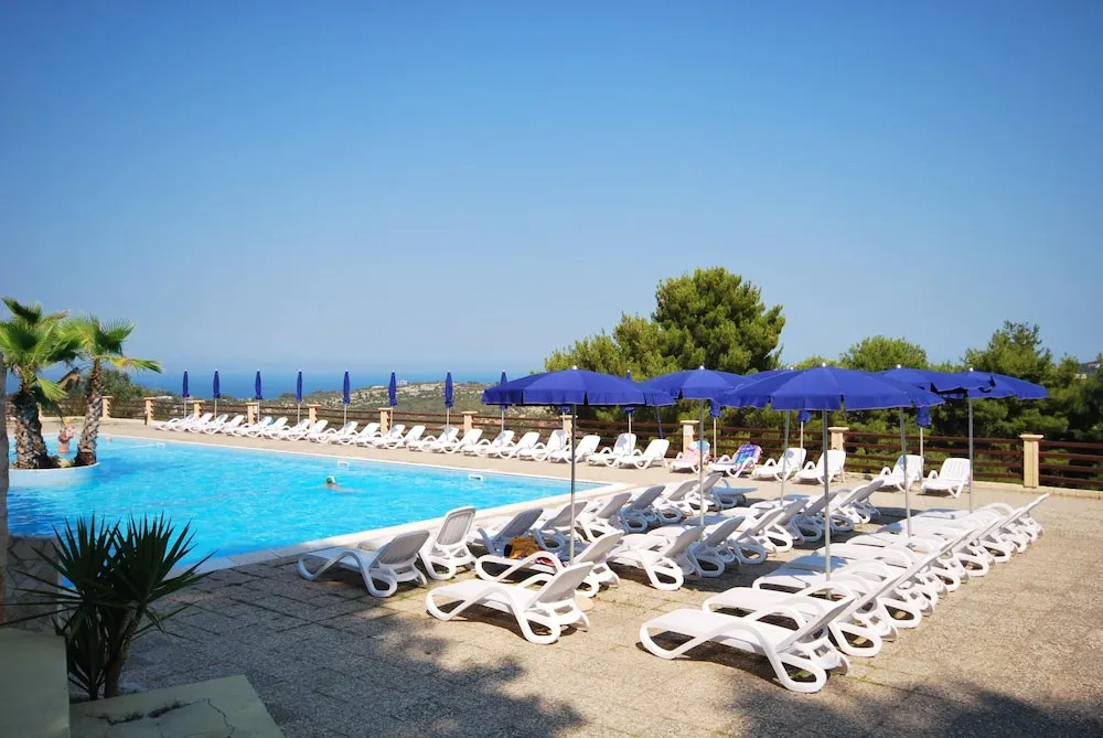 Chalet With 2 Bedrooms in Vieste, With Private Pool and Furnished Terrace Near the Beach