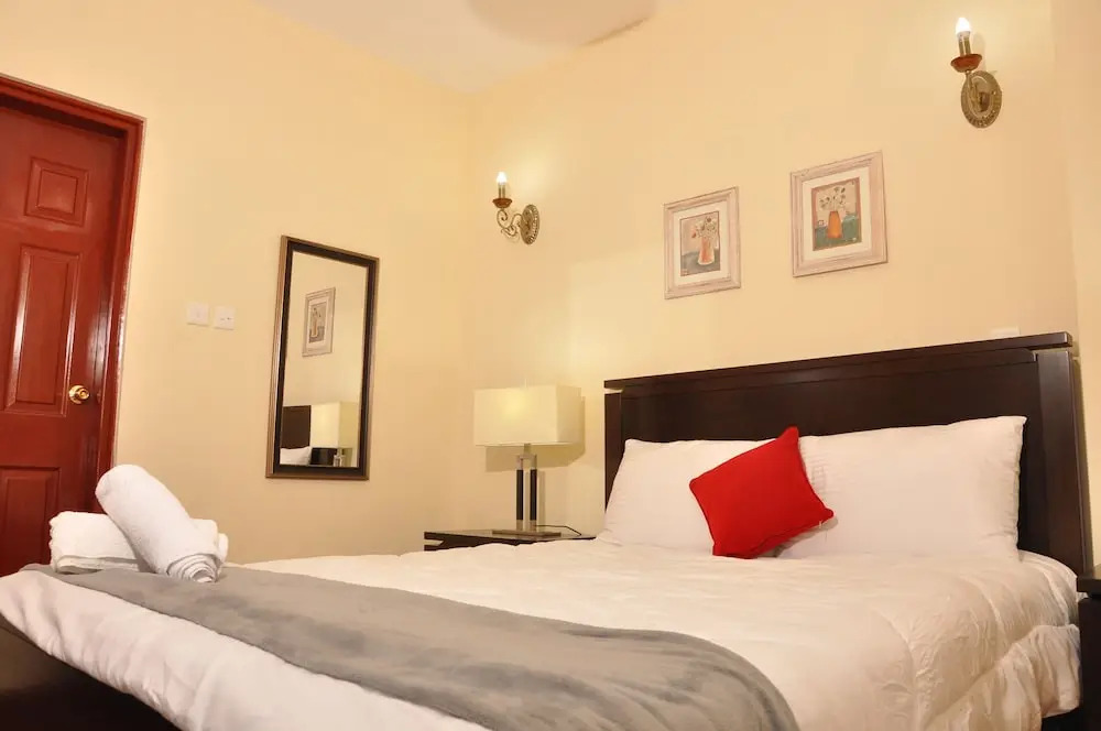 Sherry Homes - Fahari I