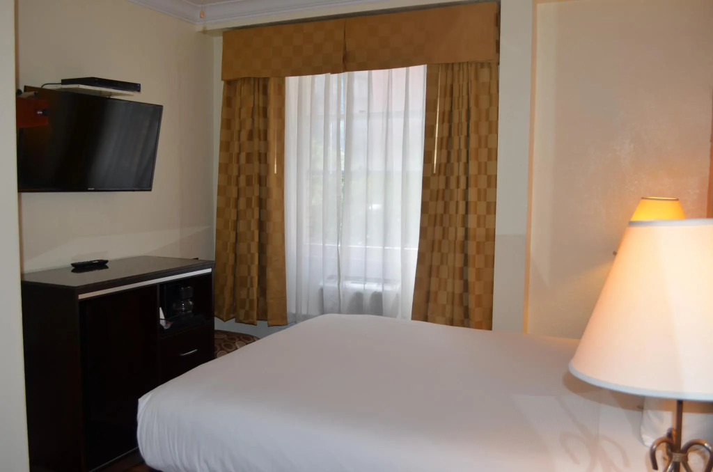 Post Hotel