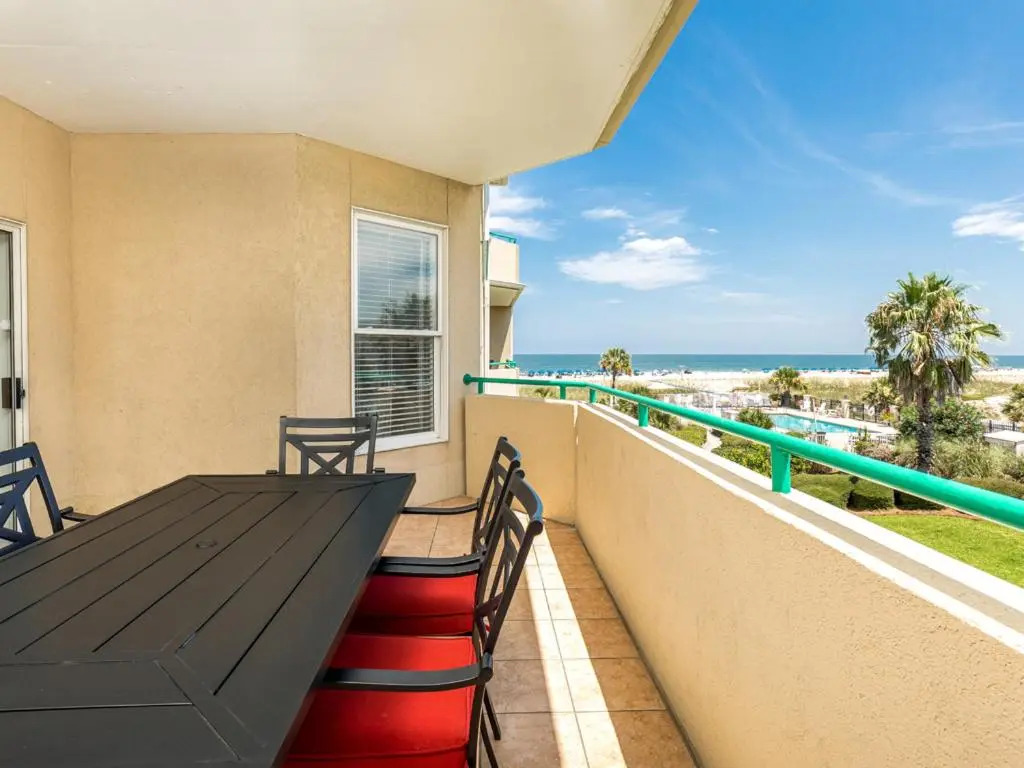 DeSoto Beach Hotel