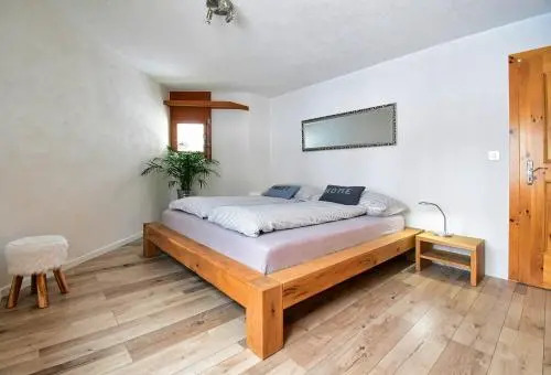 Lakeside - 3.5 Zimmer Ferienwohnung am Laaxersee