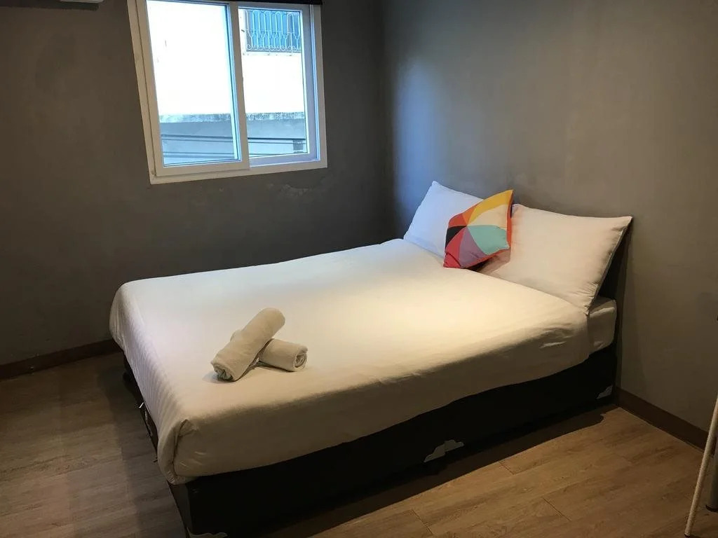 The 44 - Hostel