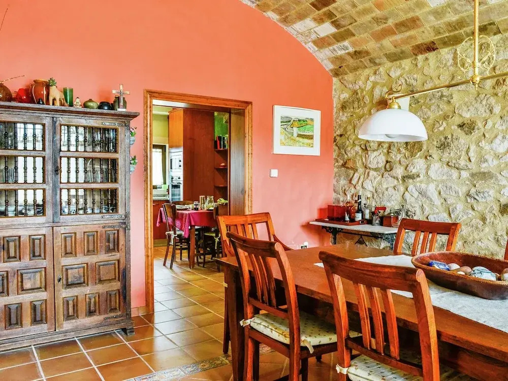 Large Farmhouse with Private Pool & Large Garden near Beach