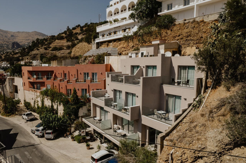 Petra Hotel