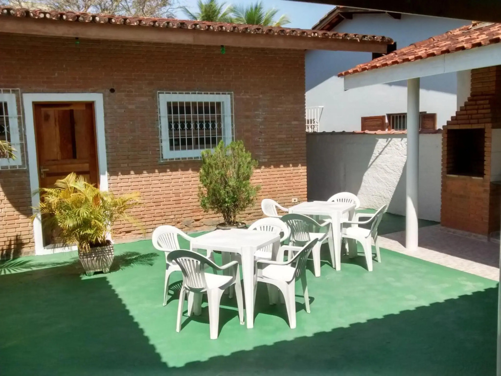 Ubatuba Surf Suites